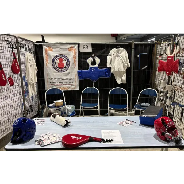 le stand décoré pour le forum des associations