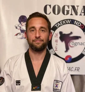 portait de Michaël instructeur officiel de taekwondo Coganc en Charente